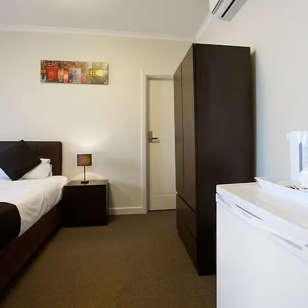 Enfield Hotel Adelaide Room photo